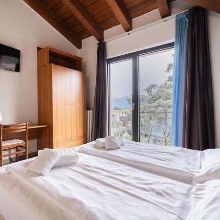 Hotel Al Castello Torri Del Benaco Eksteriør bilde