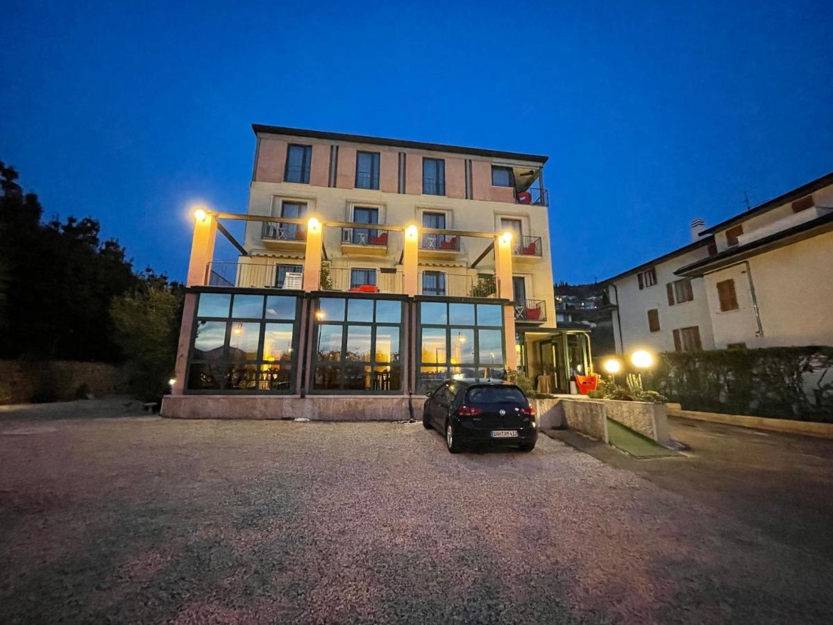 Hotel Al Castello Torri Del Benaco Eksteriør bilde