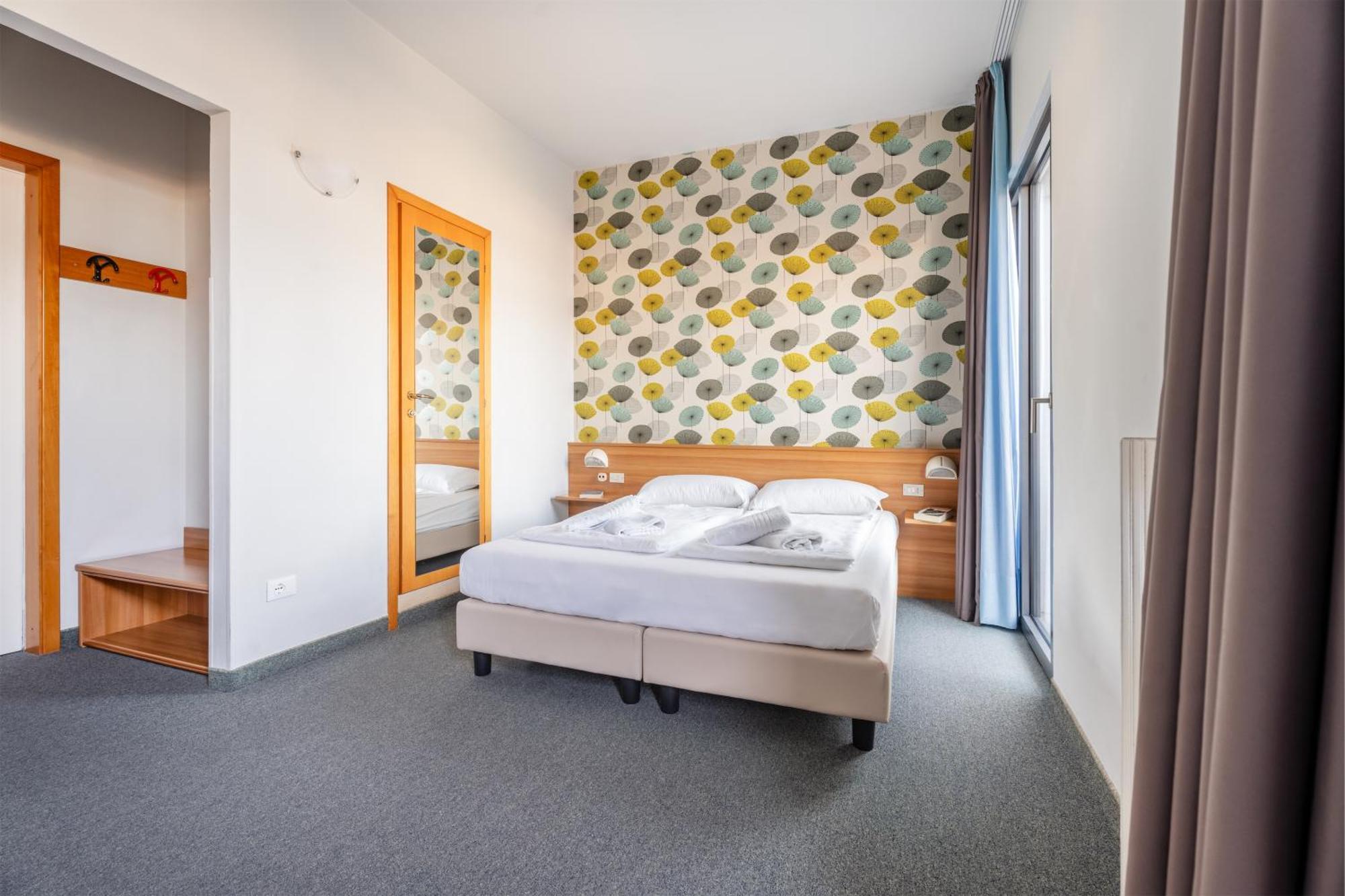 Hotel Al Castello Torri Del Benaco Eksteriør bilde