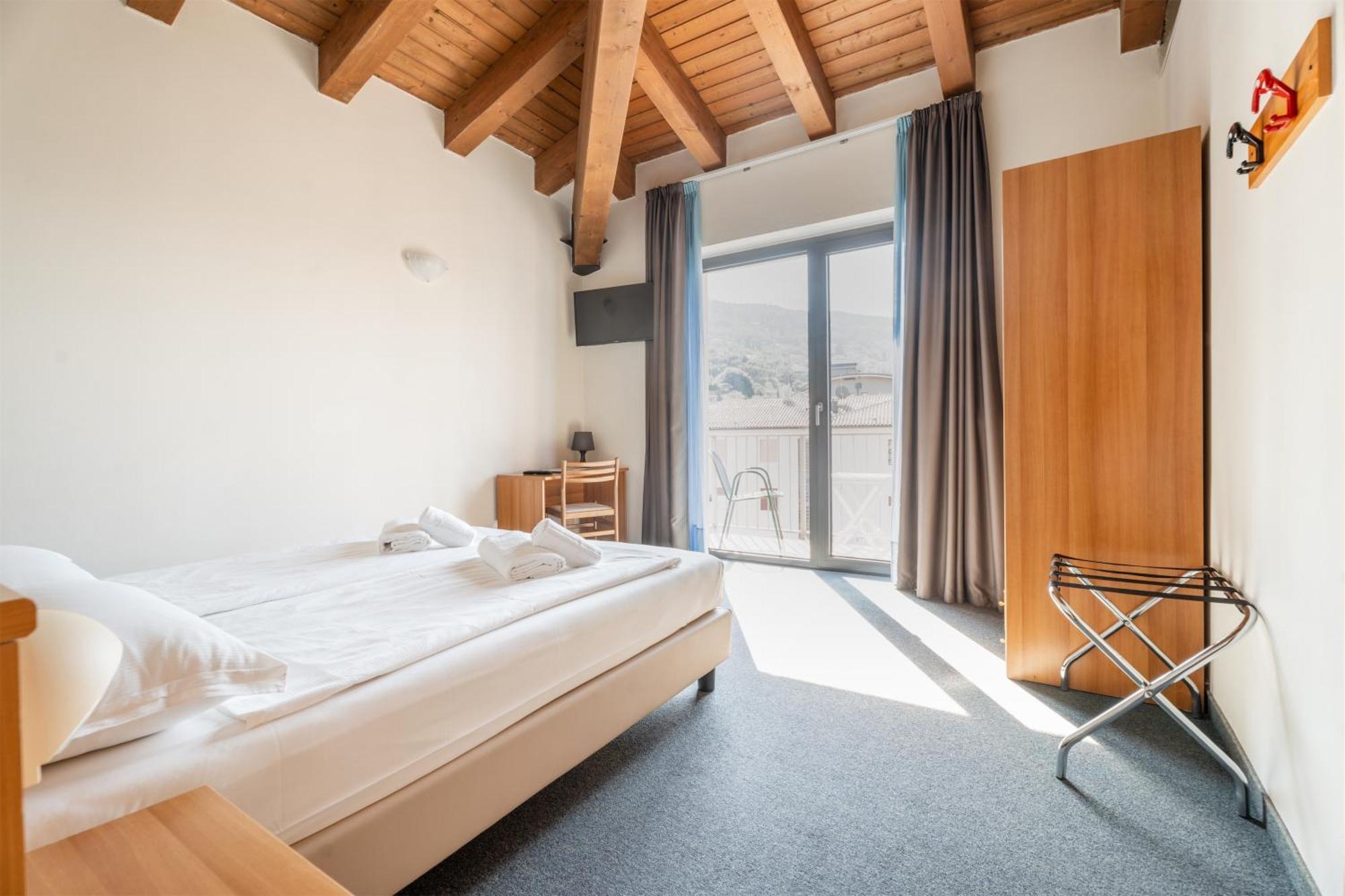 Hotel Al Castello Torri Del Benaco Eksteriør bilde
