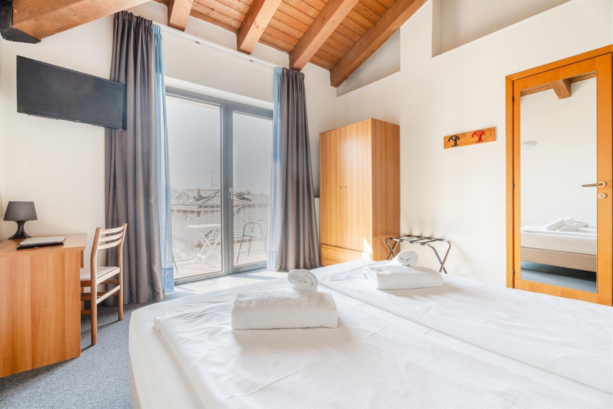 Hotel Al Castello Torri Del Benaco Eksteriør bilde